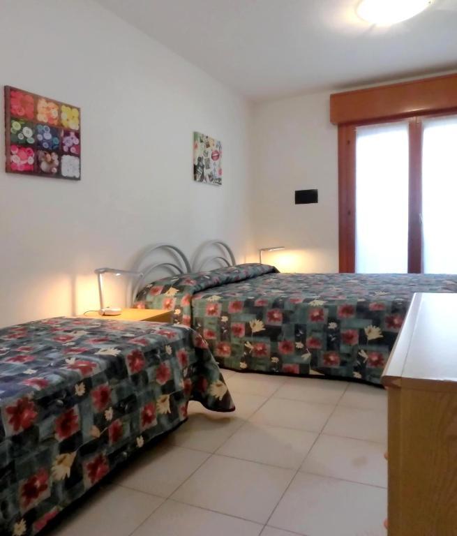 Apartament Carinzia Lignano Sabbiadoro Pokój zdjęcie